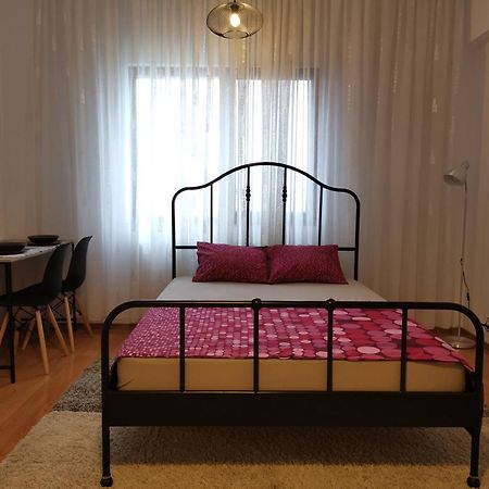 Coffee Residence Βουκουρέστι Εξωτερικό φωτογραφία